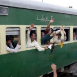 عوام کیلئے خوشخبری، ریلوے کا مزید 3 ٹرینیں بحال کرنے کا فیصلہ