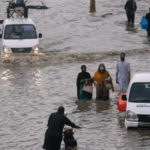 کراچی مون سون کا تیسرا اسپیل، 17 افراد جان سے گئے