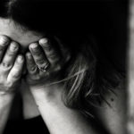 میرے ساتھ تعاون کرو ورنہ فیل کردونگا، جناح سندھ یونیورسٹی میں طالبات کو جنسی ہراساں کیے جانے کا انکشاف