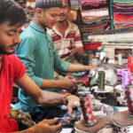 بدترین لوڈشیڈنگ کے باعث عید سے قبل درزیوں کا کاروبار ٹھپ گیا