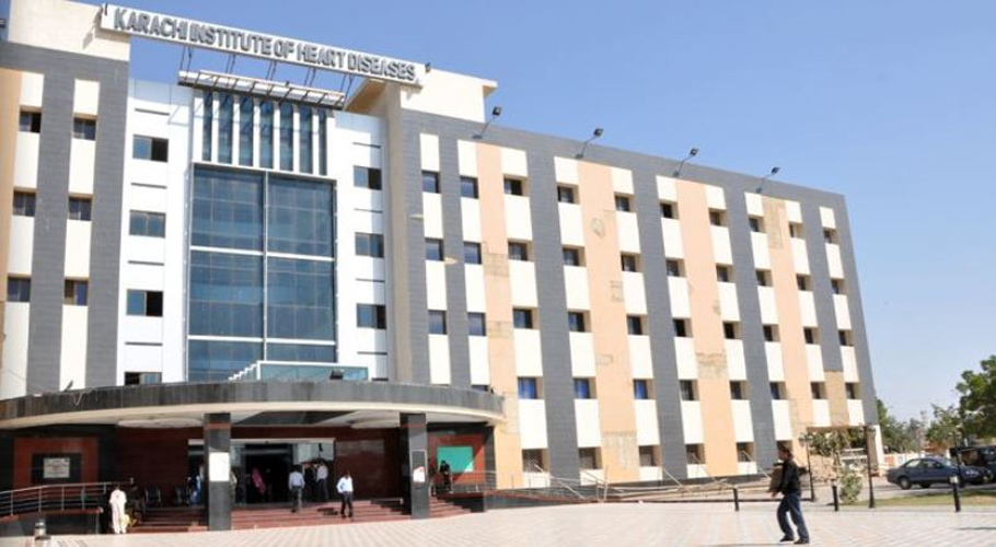 کے ایم سی کے اسپتالوں میں 245 ڈاکٹر 12 برس سے ترقی کے منتظر