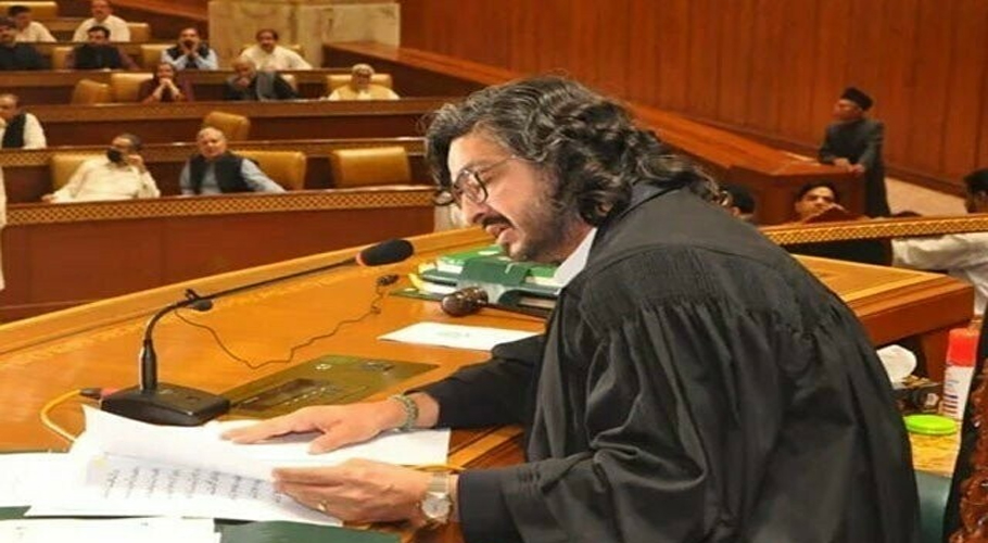 مسلم لیگ ق کے ووٹ شمار ہونے چاہیے یا نہیں؟ قانونی ماہرین کیا کہتے ہیں؟