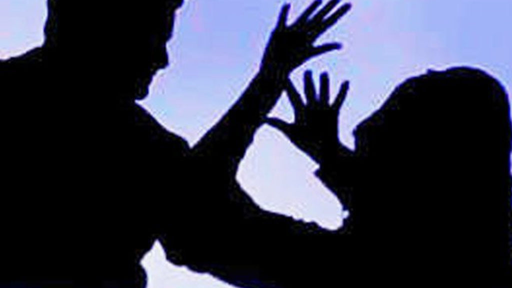 لاہور میں چینی خاتون اپنے ہی سیکورٹی گارڈز کے ہاتھوں لُٹ گئی