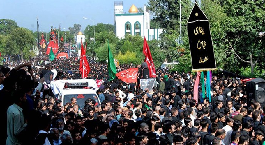 ملک بھر میں یومِ عاشور مذہبی عقیدت و احترام سے آج منایا جارہا ہے