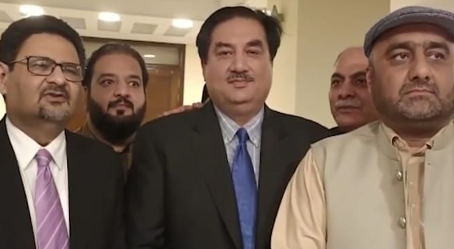 وزارت خزانہ نے بجلی کے بلوں پر فکس ٹیکس ایک سال کیلئے مؤخر کردیا
