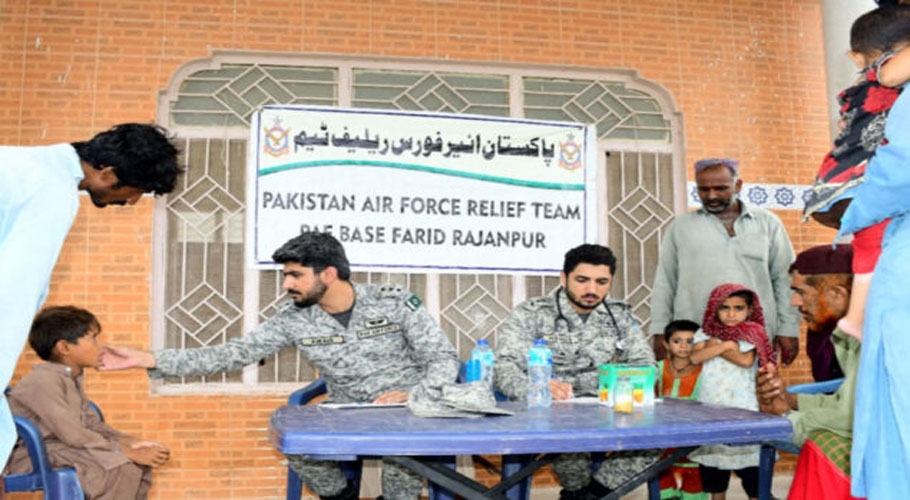 سیلاب سے متاثرہ علاقوں میں پاک فضائیہ کی امدادی کارروائیاں جاری