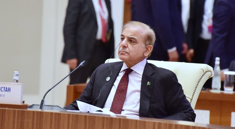 وزیر اعظم شہباز شریف اقوامِ متحدہ کے اجلاس میں شرکت کیلئے نیویارک پہنچ گئے