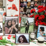 مہسا امینی کون تھیں اور اُن کی موت کیسے ہوئی؟