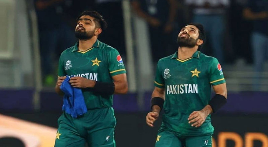 رضوان نے بابر اعظم سے پوزیشن چھین لی، ٹی 20 رینکنگ میں پہلے نمبر پر آگئے