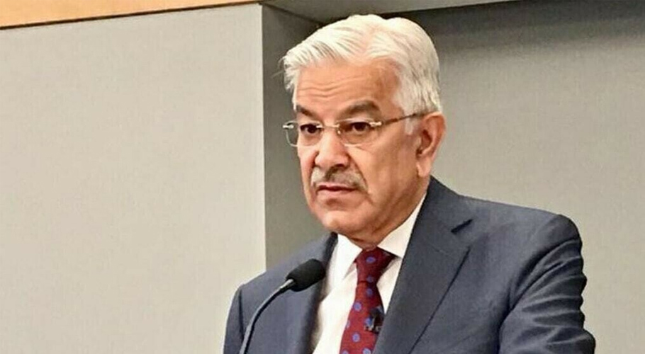 امید ہے نئے آرمی چیف کی قیادت میں پاک فوج مزید ترقی کے منازل طے کریگی، خواجہ آصف