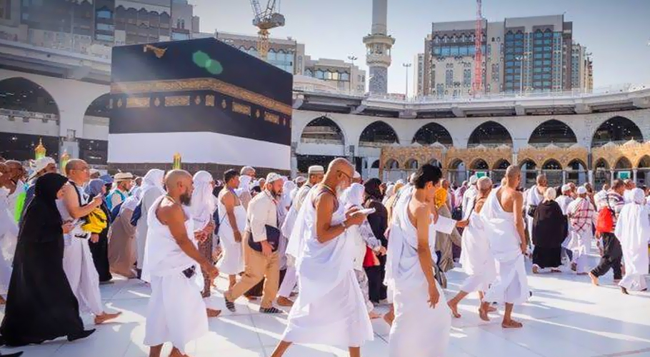 رواں سال عمرہ ویزہ حاصل کرنے والوں میں پاکستانی سب سے آگے