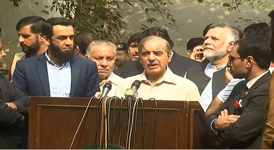 عمران نیازی دنیا میں سب سے زیادہ فراڈ کرنے والا شخص ہے، وزیراعظم