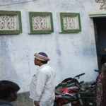 بھارت میں ہندو انتہا پسندوں کا مسجد پر حملہ، مسلمانوں کو جان سے مارنے کی دھمکیاں