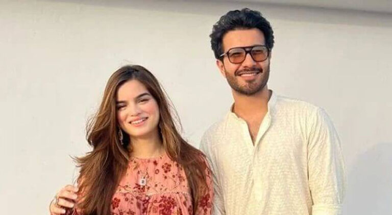 کیا علیزے سلطان نے فیروز خان کو اپنی ’اتران‘ کہا ہے؟