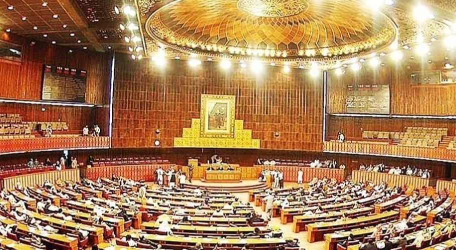 قومی اسمبلی، پاک فوج کی حمایت میں متفقہ طور پر قرار داد منظورکرلی گئی