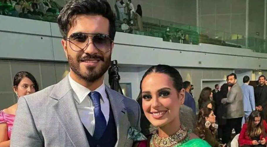 اقرا عزیز کو فیروز خان کیساتھ کام کرنا کیوں پسند نہیں؟