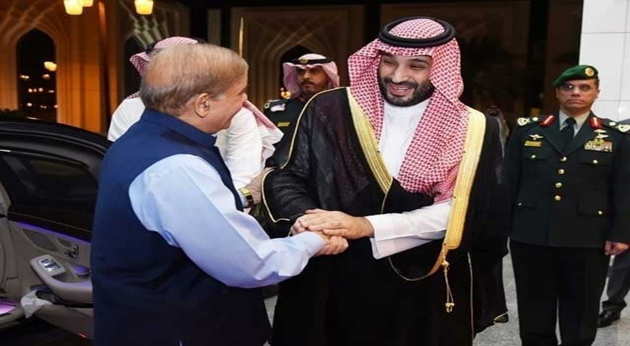 وزیراعظم اور سعودی ولی عہد کی ملاقات، مختلف شعبوں میں باہمی تعاون پربات چیت
