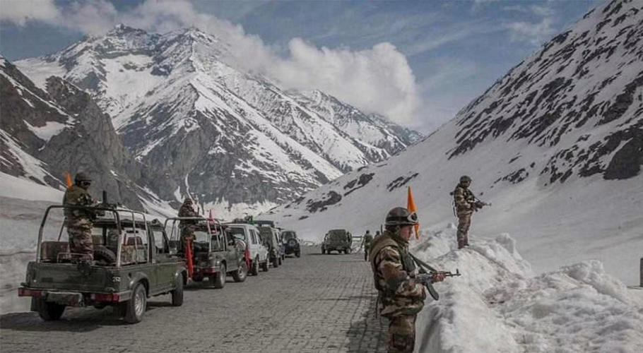 بھارتی فوج کے ٹرک کو حادثہ، 16فوجی ہلاک، 4زخمی