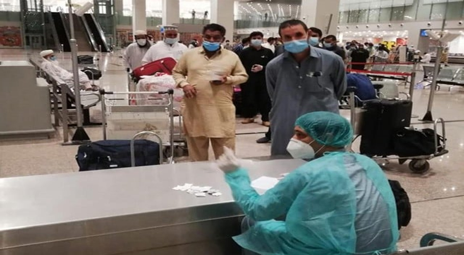 کورونا کے نئے ویریئنٹ کا خطرہ، ائیر پورٹس پر اسکریننگ کا عمل سخت کرنیکی ہدایت