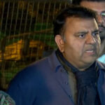 خرم دستگیر کے حکم پر پلانٹس بند کر کے ملک کو اندھیروں میں ڈبو دیا گیا: فواد چوہدری