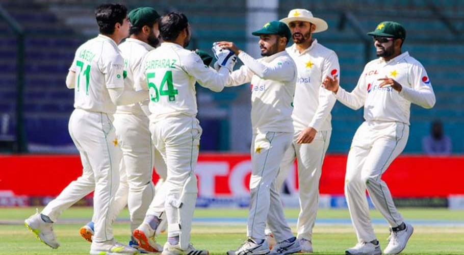 دوسرا ٹیسٹ: 319کے جواب میں پاکستان کے 2کھلاڑی صفر پر پویلین لوٹ گئے