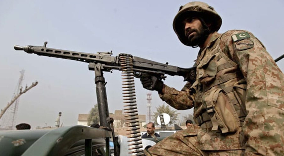 پاک فوج کی چمن میں کارروائی، اسلحہ و گولہ بارود کا بڑا ذخیرہ پکڑ لیا