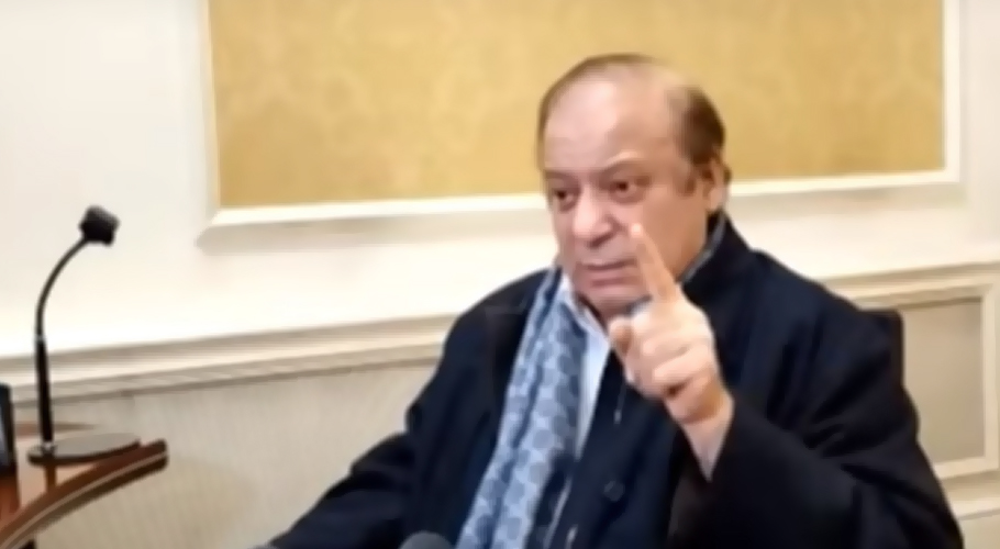قوم اپنی آنکھیں کھولے بڑا گھناؤنا مذاق ہو رہا ہے، نواز شریف