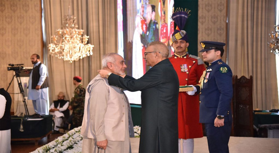 صدر مملکت نے نمایاں خدمات پر مختلف شخصیات کو سول اعزازات سے نوازا