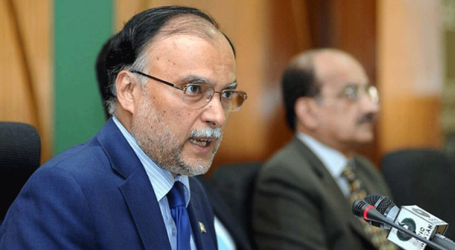سی پیک منصوبوں نے پاکستان کے معاشی منظر نامے کو تبدیل کر دیا، احسن اقبال