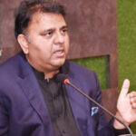 فواد چوہدری کا سپریم کورٹ سے وزیر اعظم اور کابینہ کیخلاف توہین عدالت کی کارروائی کا مطالبہ
