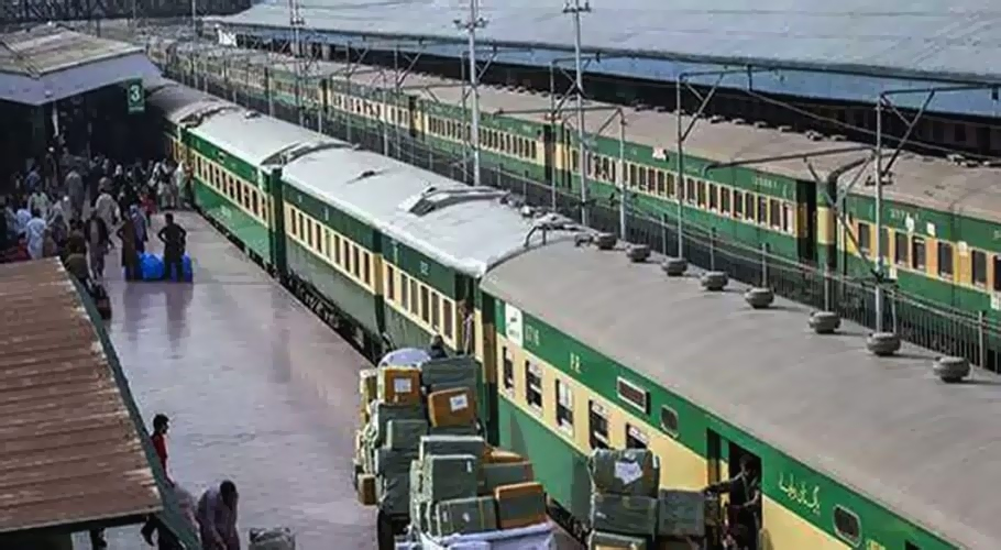 لاہور اور کراچی کے درمیان شالیمار ایکسپریس کی بحالی کا اعلان