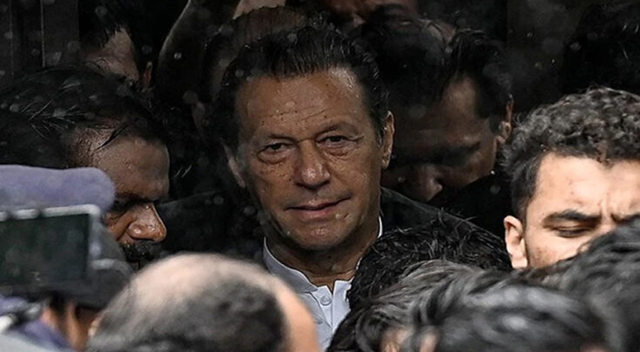 حامیوں کی گرفتاریوں کی مذمت کرتا ہوں، خود کو محفوظ نہیں سمجھتا، عمران خان