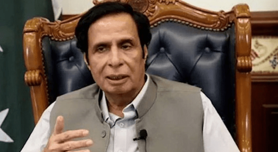 پولیس پرویز الہیٰ کی گرفتاری کیلئے ان کی رہائشگاہ پہنچ گئی