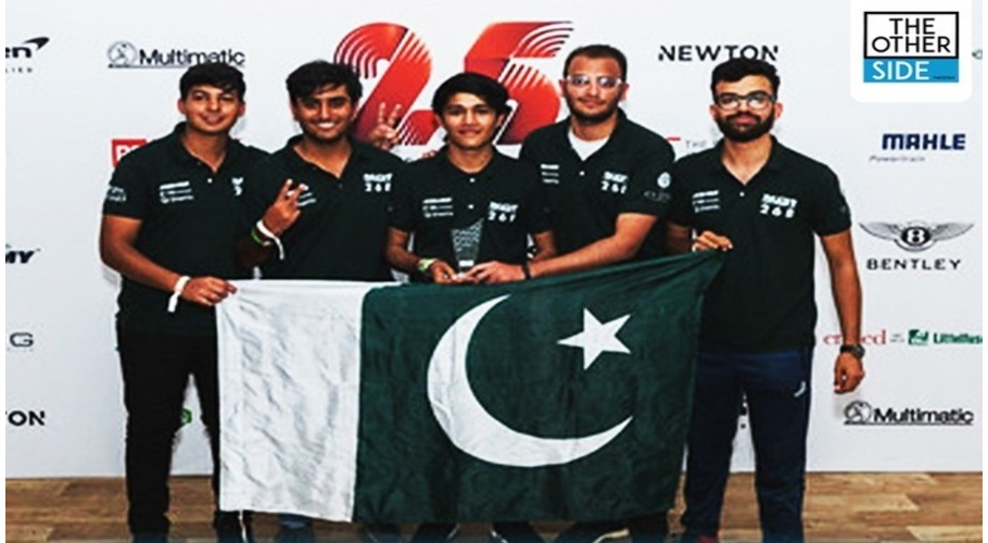 نسٹ کی ٹیم نے FSUK انجینئرنگ مقابلے میں پہلی پوزیشن حاصل کرلی