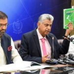 صدر ریاست کے سربراہ ہیں، ان کا عہدہ تعظیم کا متقاضی ہے، مرتضیٰ سولنگی