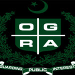 اوگرا نے پیٹرول کی قیمت میں 12 روپے اضافے کی سفارش کر دی