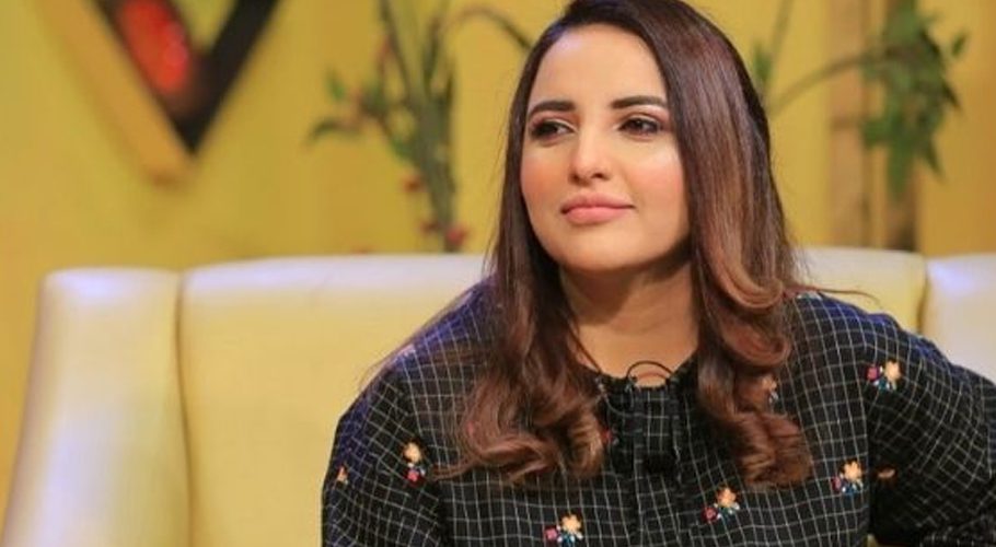 مریم نواز ’ٹارچر سیل‘ چلا رہی ہیں، حریم شاہ کا الزام
