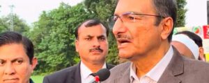 ذکا اشرف کے دشمن ملک کہنے پر بھارت میں واویلا