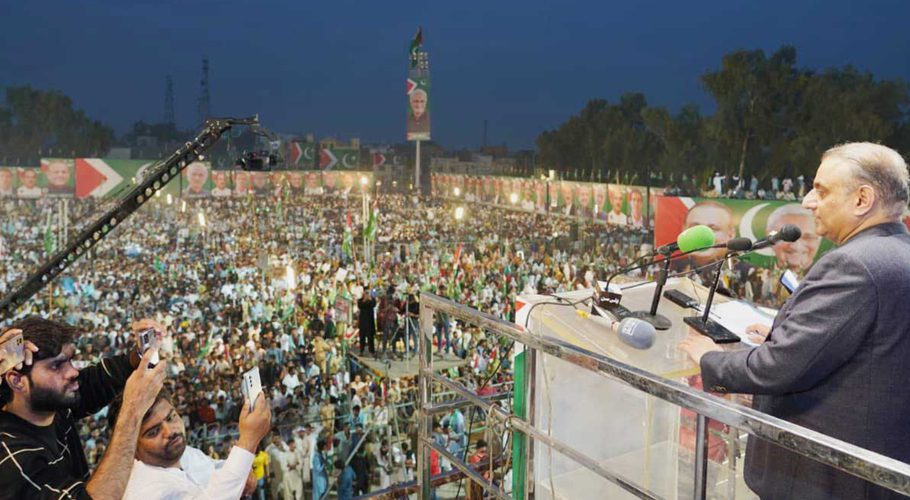پیٹرول آدھی قیمت پر ملے گا،300یونٹ تک بجلی مفت دیں گے، عبدالعلیم خان