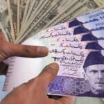 پاکستانی روپے کے مقابلے میں امریکی ڈالر کی قدر 5.07 روپے کم