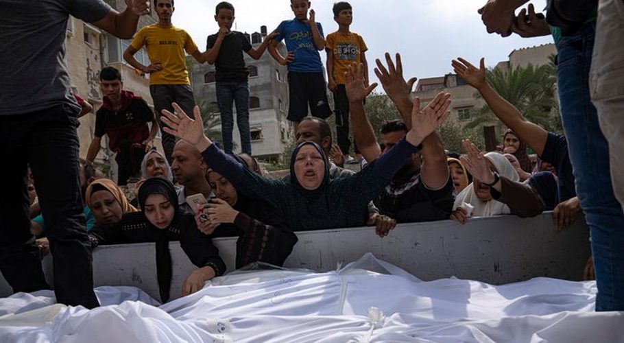 غزہ میں لاشیں رکھنے کی جگہ کم پڑ گئی، درد ناک ویڈیو