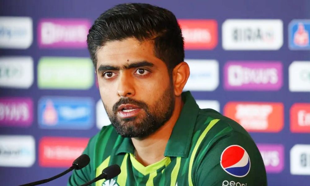 بابر اعظم کی کپتانی چھوڑنے کے حوالے سے مشاورت