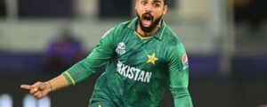 شاداب خان کا بگ بیش لیگ پر ڈومیسٹک سیزن کو ترجیح دینے پر غور