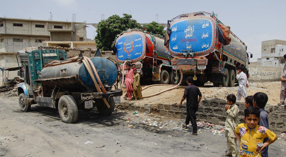 کراچی سے پانی کی چوری