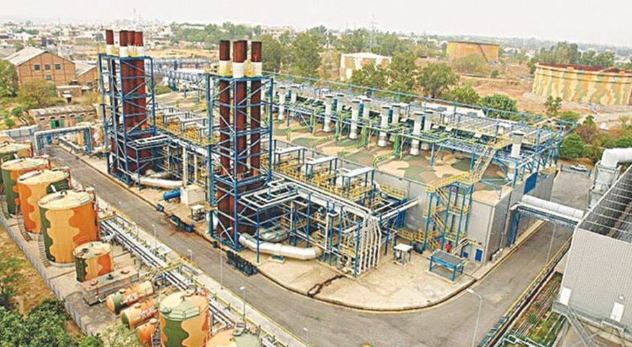اٹک آئل ریفائنری نے 2 پروسیسنگ پلانٹس بند کردئیے،ذرائع
