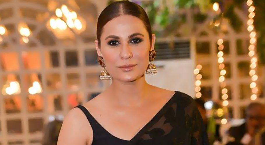 نوشین شاہ کی برائیڈل فوٹوشوٹ سوشل میڈیا پر وائرل