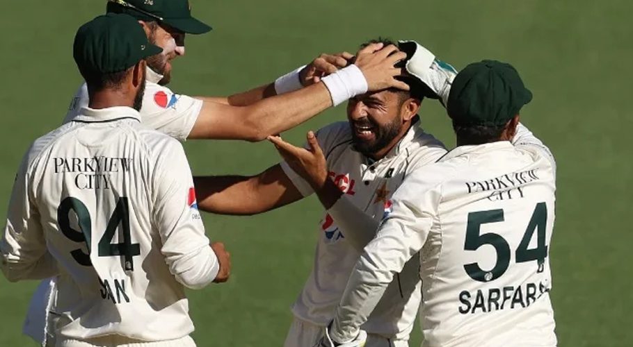 پرتھ ٹیسٹ: پاک آسٹریلیا سیریز کے پہلے ٹیسٹ دن کا کھیل اختتام پذیر