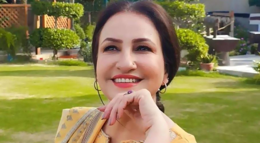لڑکیوں کو کتنے سال کے شخص سے شادی کرنی چاہئے؟ صبا فیصل نے بتادیا