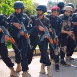 ٹانک: پولیس لائنز پر دہشت گردوں کے حملے میں 2اہلکار شہید، حملہ آور ہلاک