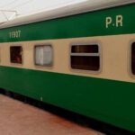 کراچی کینٹ اسٹیشن سے ٹرین سے بم برآمد